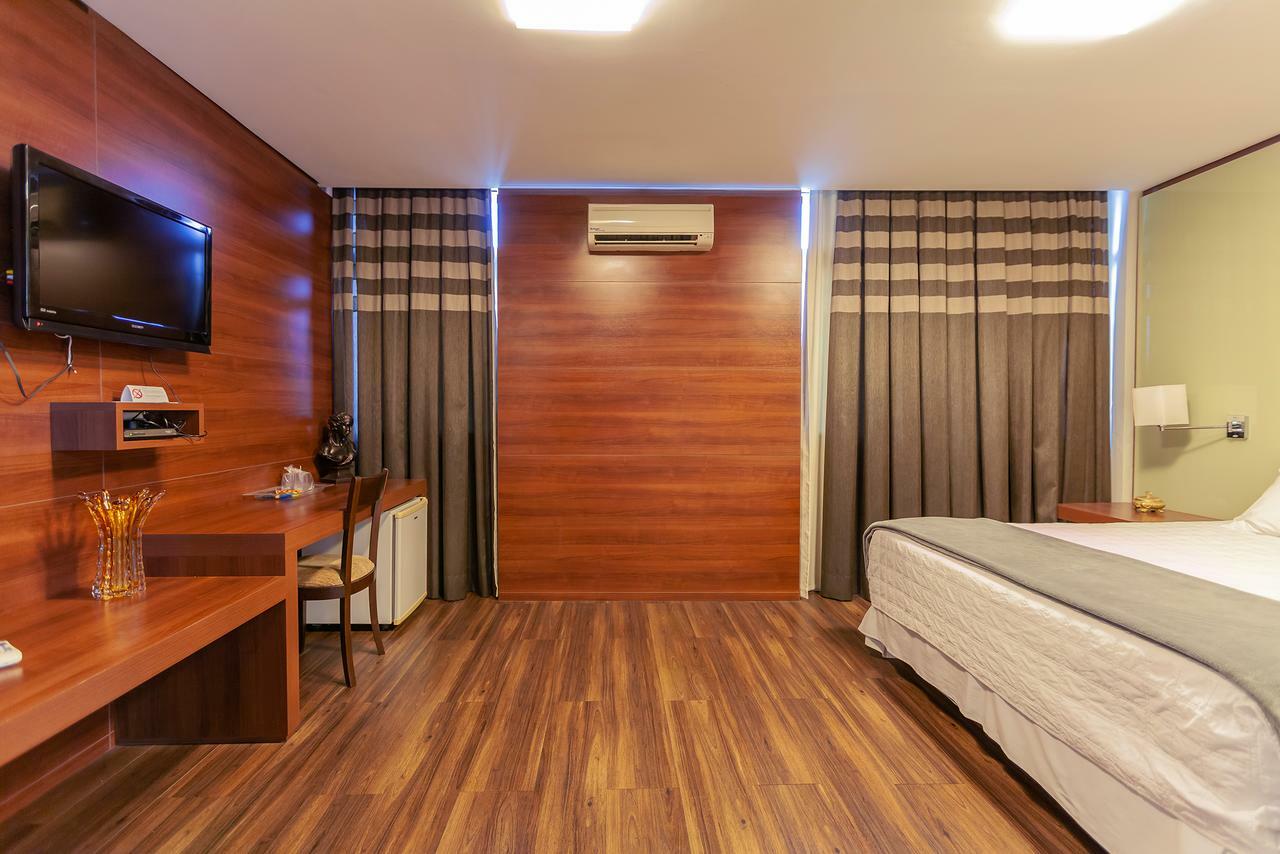Tri Hotel Executive Criciuma Criciuma  Rom bilde